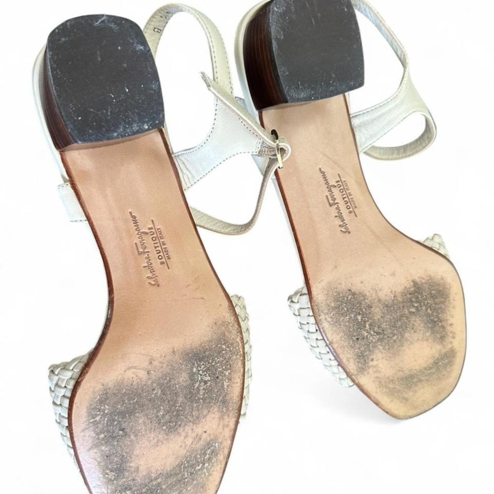 Vintage Salvatore Ferragamo Woven Cream Leather Designer Sandals - Picture 5 of 7